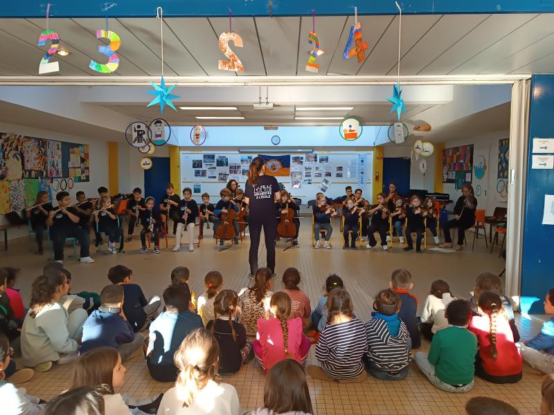 photo 2 mini concert 19 déc 2023 Thumbnail